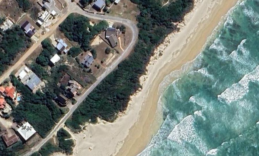  Bedroom Property for Sale in Paradise Beach Eastern Cape
